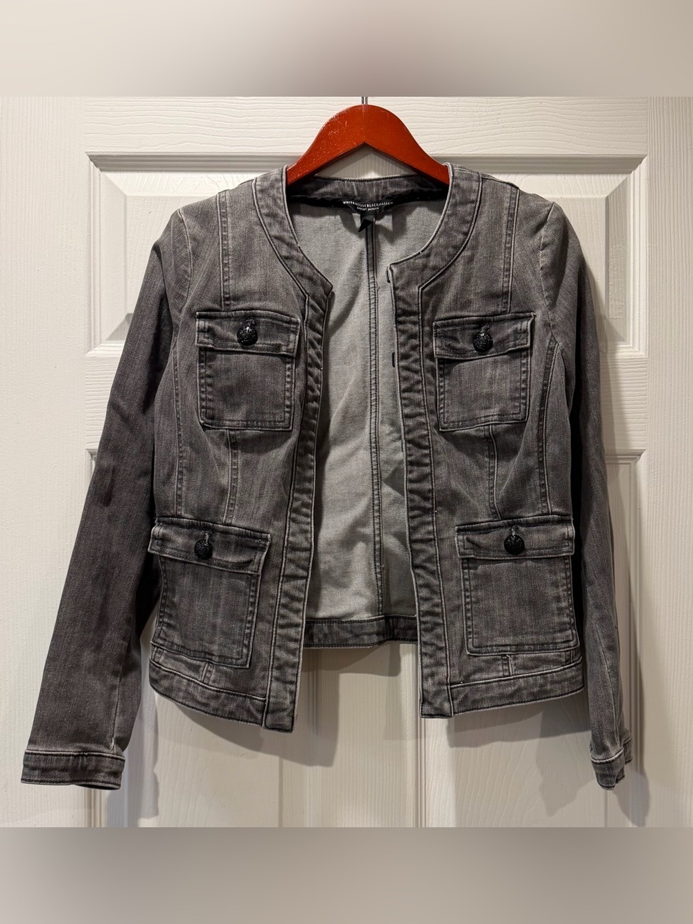 White House Black Market stylist jacket size 6 denim coat